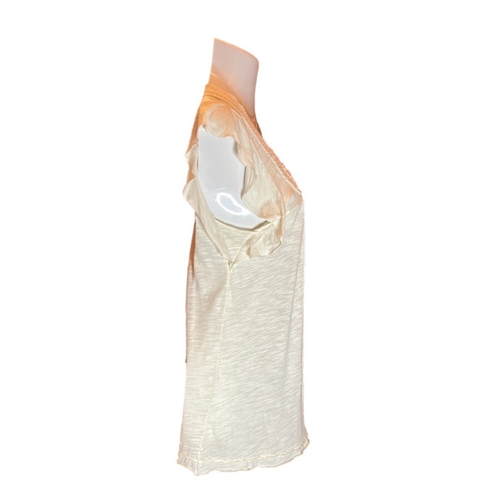 URBAN OUTFITTER'S "Kimchi Blue" Precious Cream Top with Crochet Lace Trim Size L - Picture 7 of 9